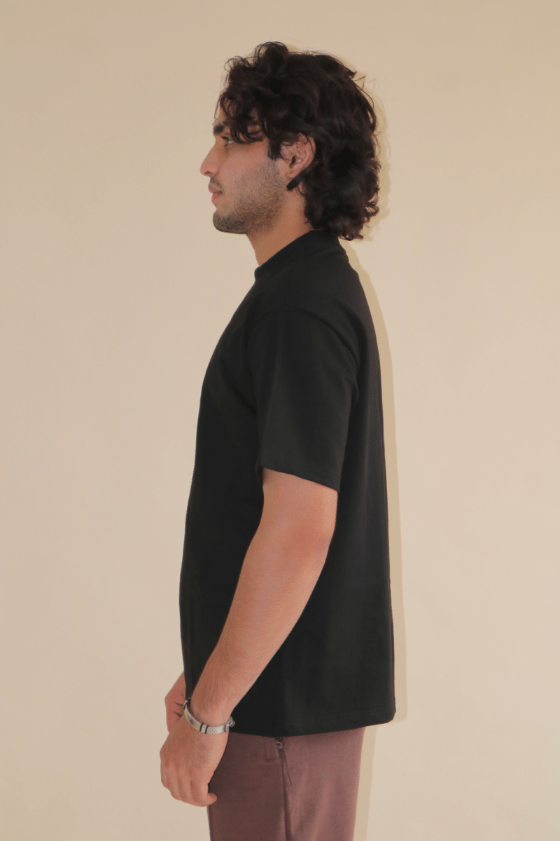 Unisex black Oversized Heavyweight T-Shirt