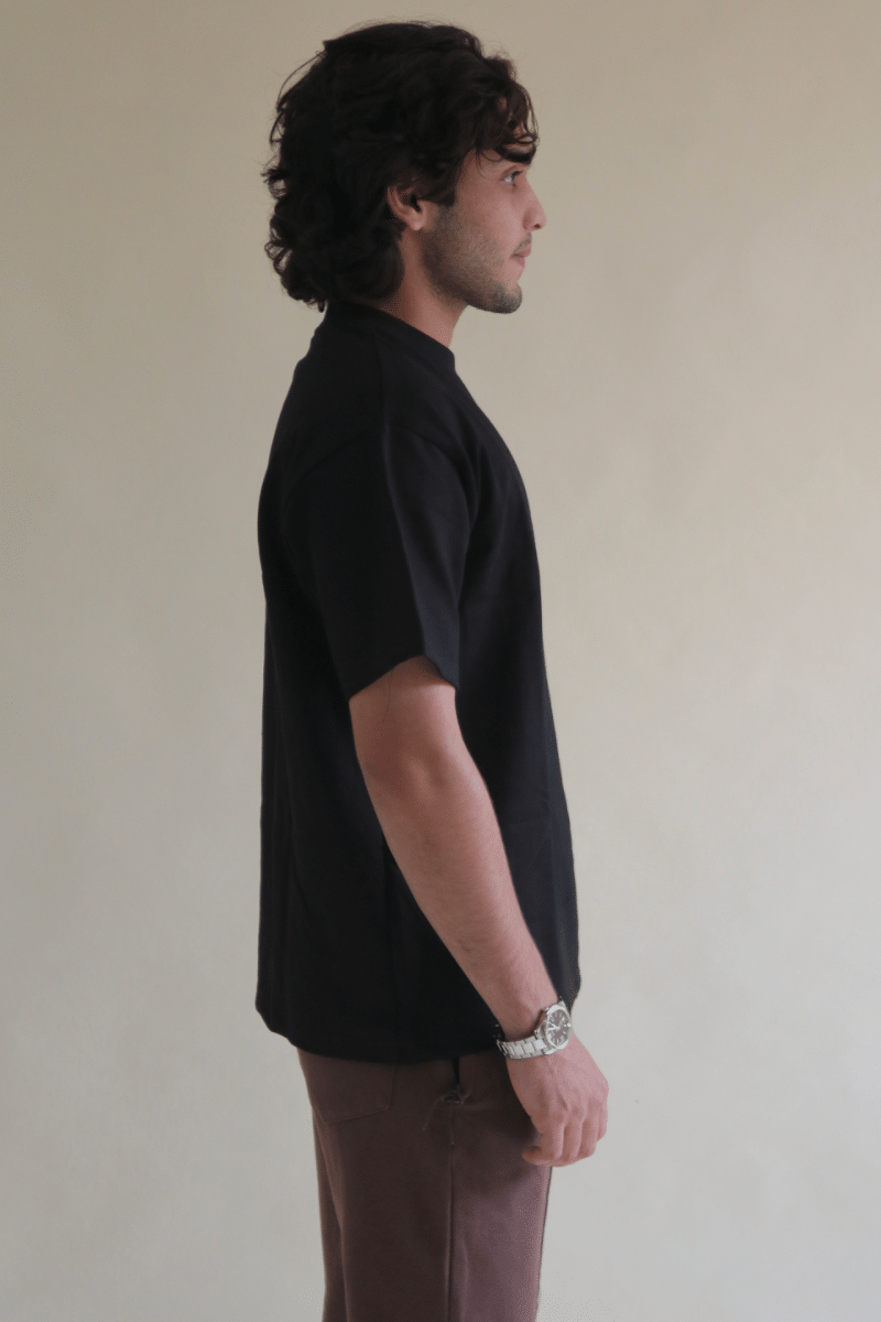 Unisex black Oversized Heavyweight T-Shirt